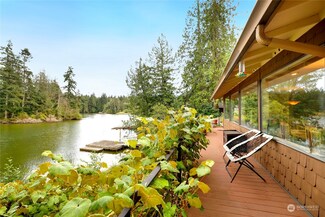 22340 Miller Bay Rd NE, Poulsbo, WA 98370