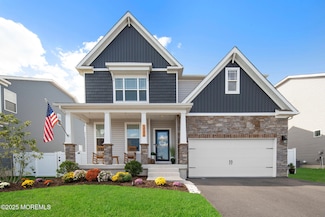 225 Ashburn Ave, Manahawkin, NJ 08050