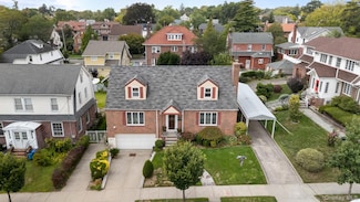 3346 162nd St, Flushing, NY 11358