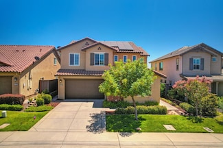 888 Calico Dr, Rocklin, CA 95765