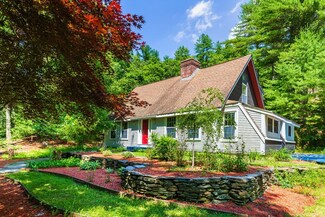128 Seekonk St, Norfolk, MA 02056