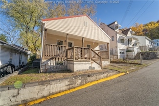 421 Spencer St, Charleston, WV 25303