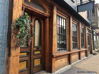 109 S Ferry St, Schenectady, NY 12305