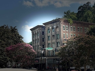 260 Central Ave, Hot Springs, AR 71901
