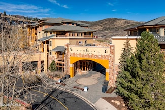 3720 N Sundial Ct Unit B203, Park City, UT 84098