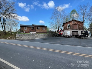 2322 Gabriels Creek Rd, Mars Hill, NC 28754