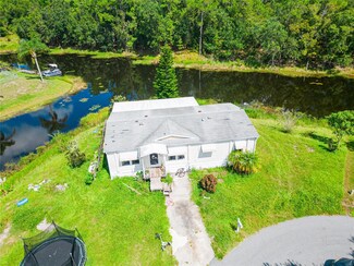 371 Caloosa Ct, Lake Wales, FL 33859