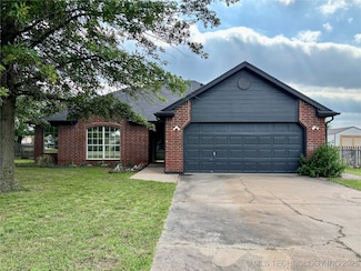 11762 N 156th Ave E, Collinsville, OK 74021