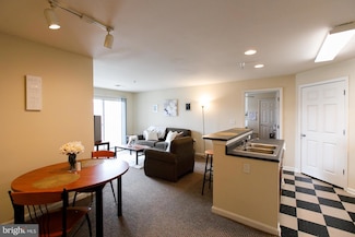 135 Yellowstone Dr Unit 301, Charlottesville, VA 22903