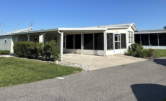 1 Avocado Ln Unit 141, Eustis, FL 32726