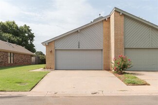 12208 Banyan Ln, Oklahoma City, OK 73162