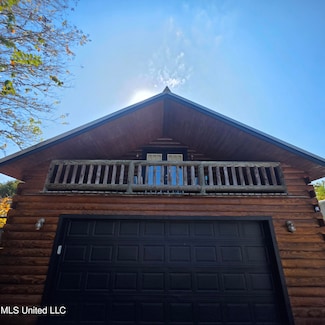 1815 Nicholson Ave Unit Upper Loft, Waveland, MS 39576