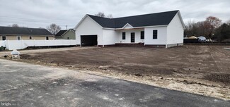 41 Bradley St, Harrington, DE 19952