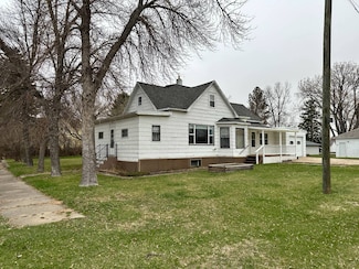 4 Ave E W, Anamoose, ND 58710