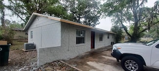 2075 SW 3rd St, Ocala, FL 34471
