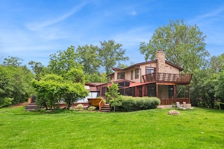 2419 Riverwoods Rd, Riverwoods, IL 60015