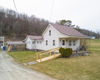 2561 State Route 49 E, Westfield, PA 16950