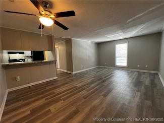 5853 Century Oaks Dr Unit H, Fayetteville, NC 28314