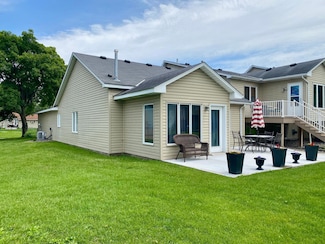 6333 Vera Cruz Ln N, Minneapolis, MN 55429