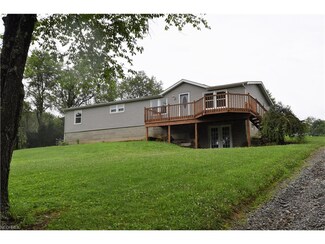 10034 Gavers Rd, Hanoverton, OH 44423