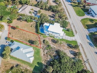 7304 Stuart Ave, Melbourne Beach, FL 32951
