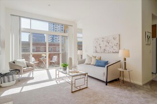 130 E San Fernando St Unit PH25, San Jose, CA 95112