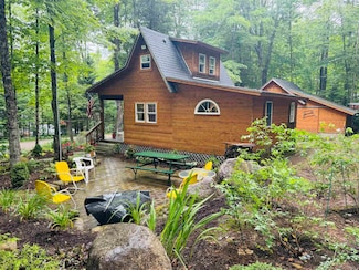 27 Birch Point Rd, Morgan, VT 05853