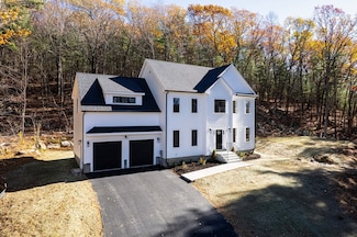 62 Wesson St, Grafton, MA 01536
