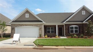 3742 Echo Forest Trail Unit 25, High Point, NC 27265