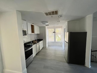 104 S Grove St Unit 2, Eustis, FL 32726