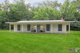 10754 Hoshman Rd, Saint Francisville, LA 70775