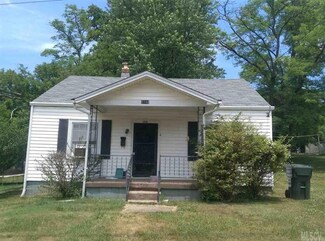 1714 5th Ave SW, Hickory, NC 28602