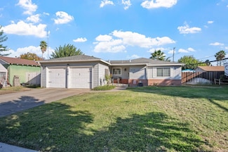 1870 Eucalyptus St, Atwater, CA 95301
