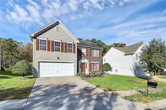 1042 Chalk Hill Ln, Charlotte, NC 28214