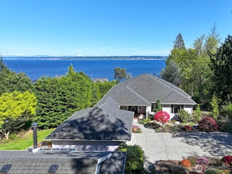 23260 Jefferson Point Rd NE, Kingston, WA 98346