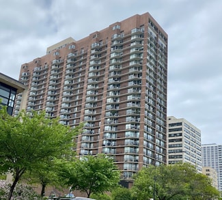 4170 N Marine Dr Unit 18M, Chicago, IL 60613