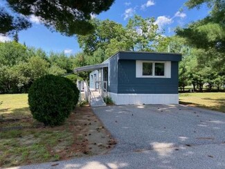 12 Strawberry Ln, Concord, NH 03301
