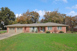 1119 Emerson Ln, Denton, TX 76209