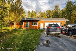 4686 W Gloryview Cir, Wasilla, AK 99623