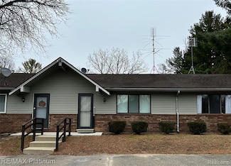 23314 N Dixboro Rd, South Lyon, MI 48178