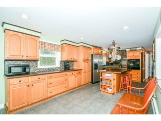5 Audrey Ln, Newton, NH 03858