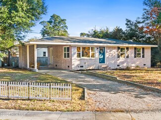 426 Keziah St, Oak Island, NC 28465