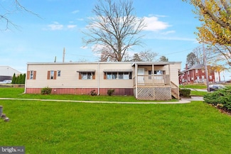 1 N Duke St, Dallastown, PA 17313