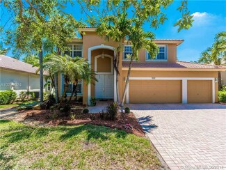 1587 NW 168th Ave, Pembroke Pines, FL 33028