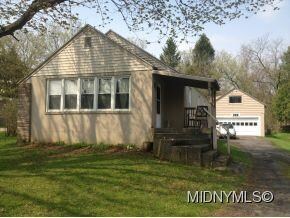 3307 Oneida St, Chadwicks, NY 13319