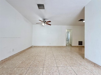 206 SE 9th Ct Unit 3, Hallandale Beach, FL 33009