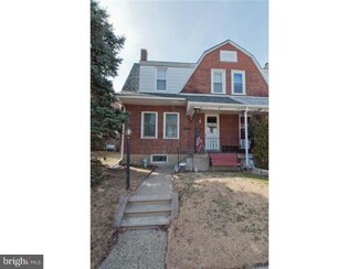 549 Saude Ave, Essington, PA 19029
