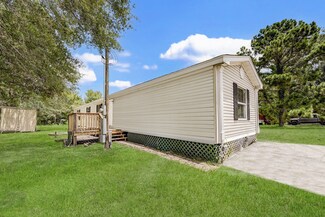 53 Laurel Ct, Cleveland, TX 77327