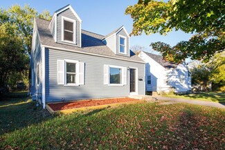 2458 Argyle Dr, Columbus, OH 43219