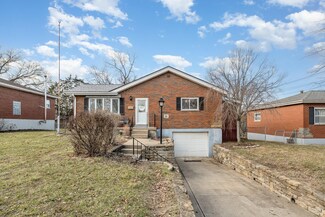 16 Patricia St, Florence, KY 41042